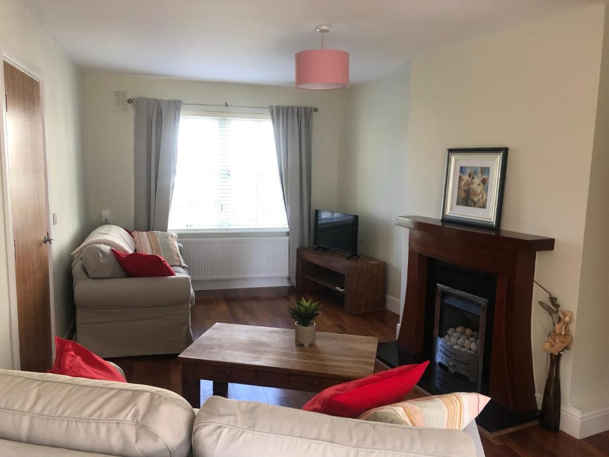 Self Catering Oranmoreヴィラ エクステリア 写真